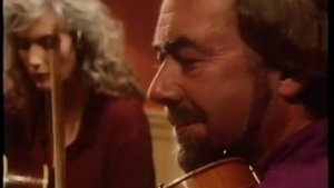 Wheels of Love : Emmylou Harris