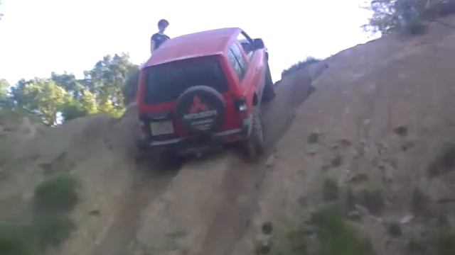 Ju compare ci saje ( pajero 2.5 tdi ) смотреть онлайн