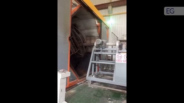 Оборудование для ротационного формования изделий из пластика