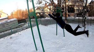 ШКОЛЬНИКИ ПОДРОСТКИ Учаться 360 На Махе НАЗАД На Турнике (ПОПЫТКАМИ) Обучение 360 На Турнике ★