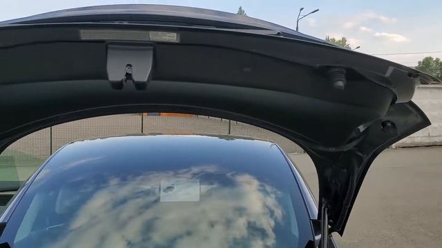 Обновлённая Tesla Model 3 Long Range Dual Motors 2021 года. смотреть онлайн