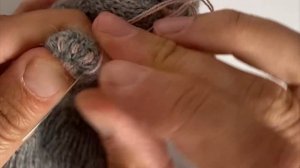 Вышивка подушечек на лапках/Embroidery of pads on a kitten’s paws (Pattern «Seamless kitten»)
