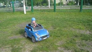 Синяя машина
