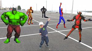 Танцы с супергероями - Hulk Batman Spiderman Deadpool Iron Man - FLASHMOB
