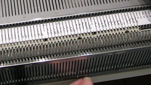 Вяжем плиссе на вязальной машине, урок