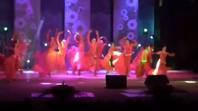 8 марта 2019. Краматорск. Концерт к 8 Марта. Шоу-балет "XL" смотреть онлайн