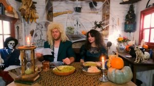 ??Halloween Chew & Chat | Split Pea Soup, Apple Pudding | Headless Horsemen | LIVE CHAT