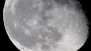 Moon - CMOS Sensor Camera into Telescope Lens - N 76/300 DOB