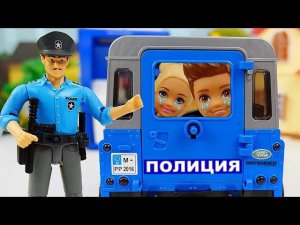 Маленькие Барби - Игры для девочек. Карточка застряла в банкомате! Смешные видео про куклы