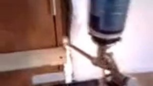 запенивание двери