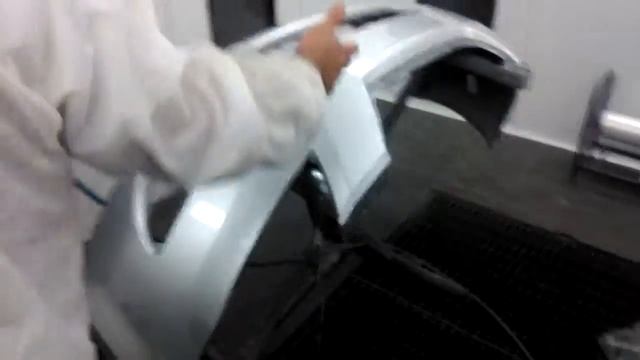 Aplicación de Barniz HB Body 499 2