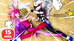 Барби сражается с Харли Квин и спасает Челси! Игры в куклы Барби для девочек