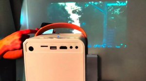 cy300 projectors  iphone screen demo