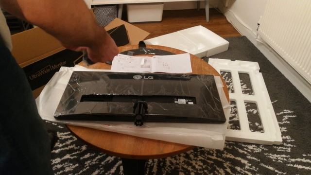 LG 29UM59-P UltraWide Monitor 29" - Unboxing смотреть онлайн