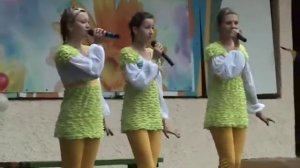 Песня "Три подружки"_ День города 2011г