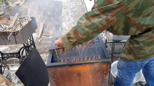 Бабушкина Хата  Копчение барабульки. 8 мая 2017.