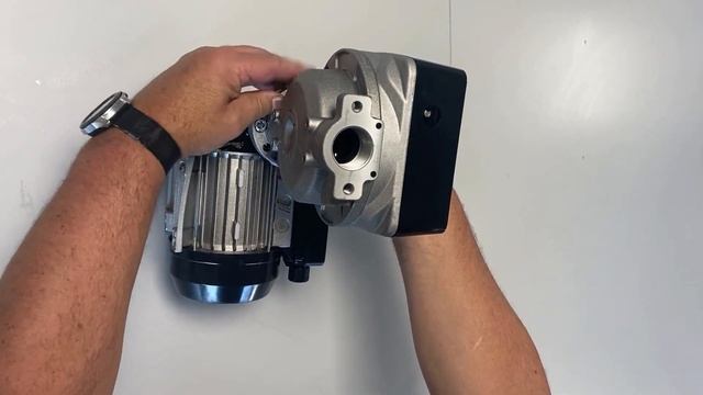 How to Attach the Piusi K33 Flow Meter to Piusi Panther Pump смотреть онлайн