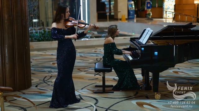 Скрипачка на встречу гостей на праздник, 23 февраля и корпоратив Москва - заказать скрипичное шоу