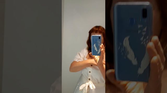 Занимаюсь женским делом ! ??? танцую в примерочной , понравилось платье ?? смотреть онлайн