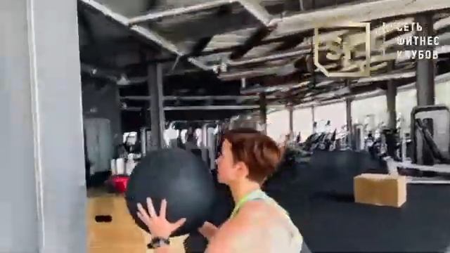 SPORTFAMILY. Тренировка на верх тела, спину, трицепс, дельты.