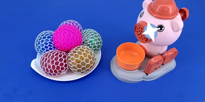 Попит слаймы и игрушки