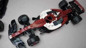 LEGO Technic 42171 Mercedes-AMG F1 W14 vs 42141 McLaren F1 vs CaDA Alfa Romeo F1 Team ORLEN C42