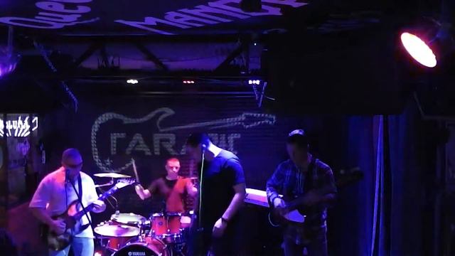 17.10.2019 -Группа "Let's Play"(я-на бас-гитаре)-рок-бар "Гараж"(Комсомольск-на-Амуре)-1-е отделени смотреть онлайн