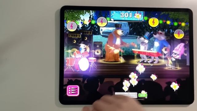 Masha and the Bear - xmas shopping,Masha rock star,for kids,masha cooking,masha clean up (iOS Games смотреть онлайн