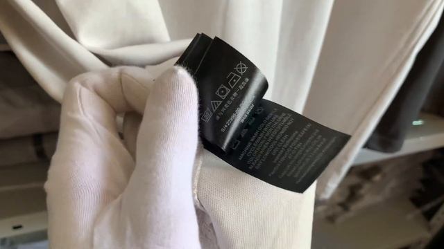 Футболка Yeezy | Gap | Balenciaga смотреть онлайн