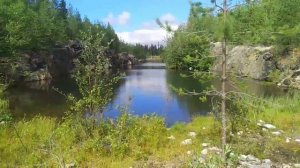 2) Поиск беломорита на жиле "Никоноровская" и дорога к озеру "Пиземское"