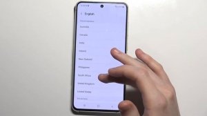 Как установить английский язык системы Samsung Galaxy S21 FE