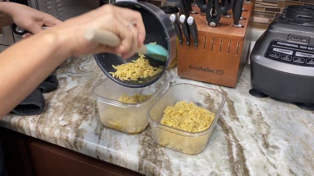 Eating From the Garden EVERY DAY for a Week #threeriverschallenge смотреть онлайн