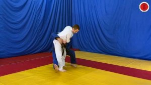 Задняя подножка на пятке седом (тани-отоши/tani-otoshi)