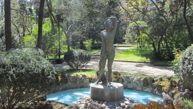 Крым Гурзуф парк" МО " -Crimea Gurzuf park “МО” смотреть онлайн