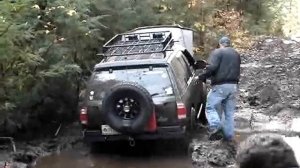 Nissan Pathfinder - R50 - Stuck @ Shoelace - parte 3