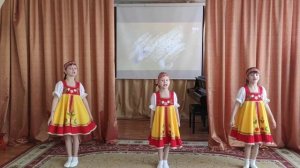 «Комары-комарики» муз. и сл. Л. В. Чернышовой