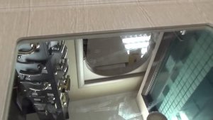 Приклеиваем накладку с зеркалом на дверь Torex Ultra M-5.