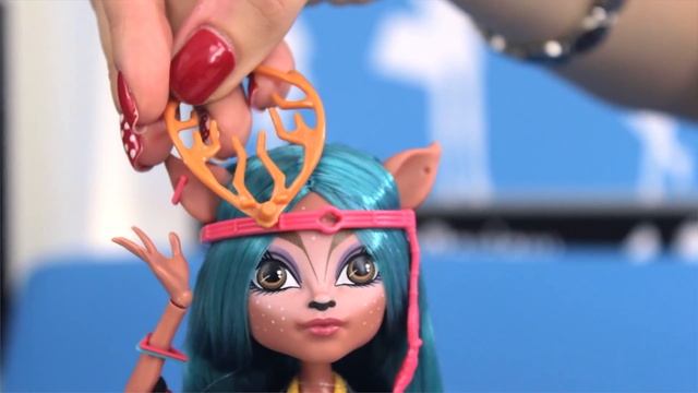 Isi Dawndancer Brand Boo Students (Иси Дондэнсер) Monster High Обзор и Распаковка\ Review CJC61 смотреть онлайн