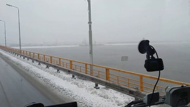 Сургутский мост через Обь смотреть онлайн