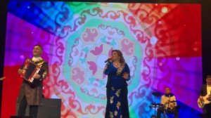 Сирина Зайнетдинова с любимыми песнями зрителей снова покорила сердца публики!