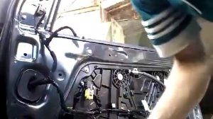 Как снять извлечь заменить стекло передней двери KIA SPORTAGE (2019) demontaz zamiana szyby drzwi t