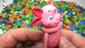 Шары - Лунтик. Лопаем шарики сюрприз игрушки для детей Luntik The Balloons Surprise Show