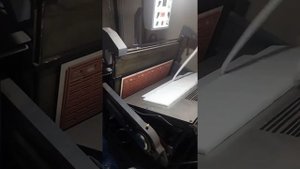 Вырубка поролона на тигельном прессе