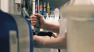 Химчистка в Москве. Когда пятно невозможно вывести, его несут в химчистку "О-три"