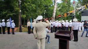 Гимн России. Поднятие флага. Духовой оркестр моряков