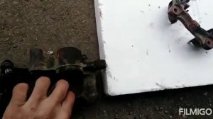 Тайота Vista, закисли направляющие суппорта, замена колодок стояночного тормоза