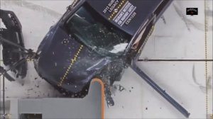 Краш-тест: Subaru legacy