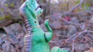 Динозавр против машин | Dinosaur vs machines | 4Toys