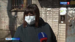 Придомовая территория в одном из смоленских домов каждый год превращается в озеро