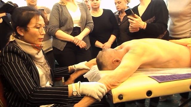 Выведение ветра из организма на Биоэнергомассажере (БЭМ) FOHOW 16.02.2019 смотреть онлайн